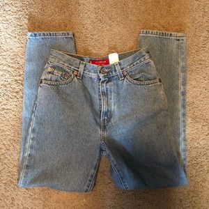 Levis 512
